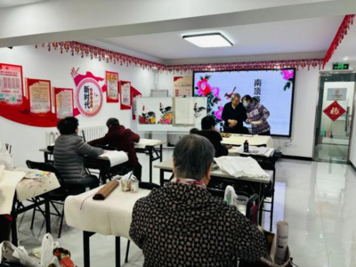 南頂路社區書法繪畫班正式復課